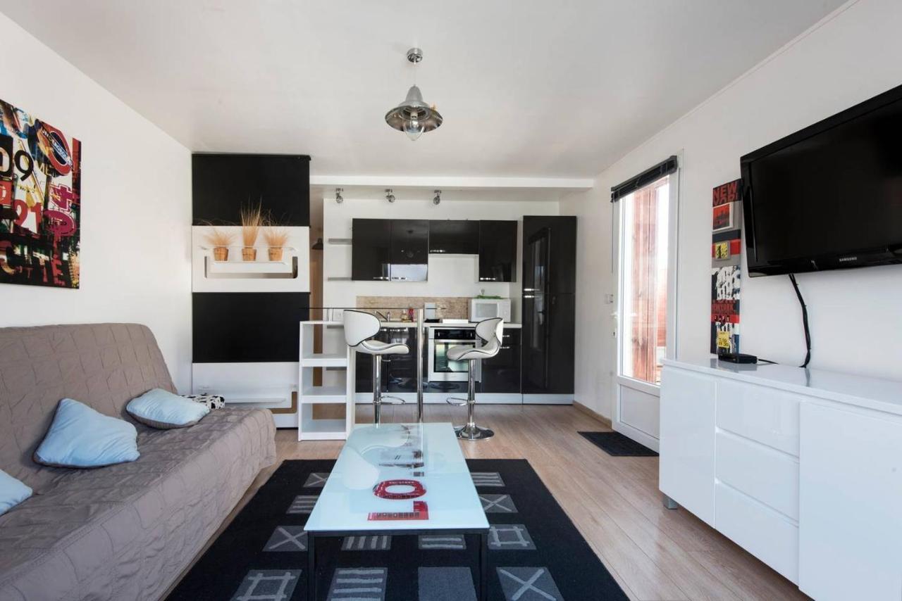 Maison *** Avec Cour 3Km Plage Et La Rochelle Saint-Vivien  Eksteriør bilde